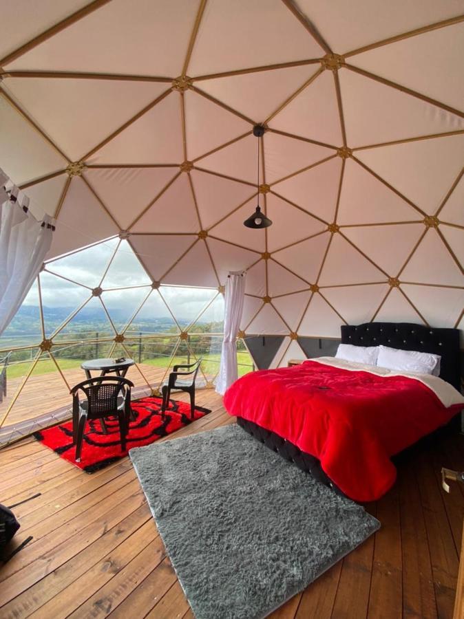 Glamping Hermoso Amanecer 瓜塔维塔 外观 照片